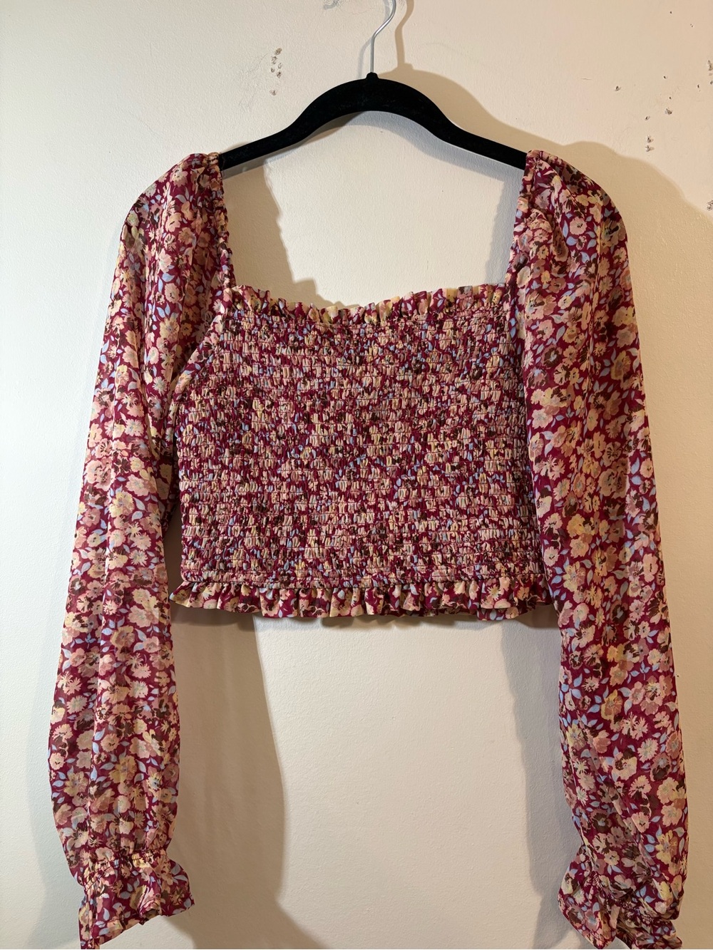 Japna Smocked Crop burgundy floral Top square neckline long sleeve women’s small